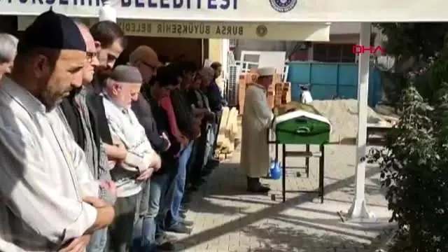 Bursa tarlada öldürülen çiftçi toprağa verildi Bursa tarlada öldürülen çiftçi toprağa verildi