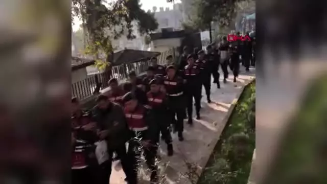 Çanakkale'de göçmen kaçaklığına 8 tutuklama