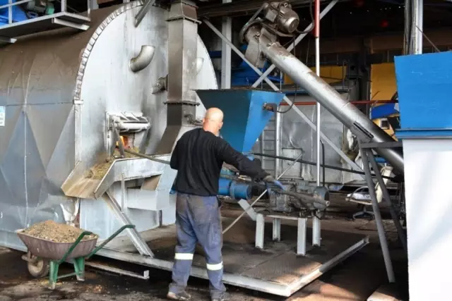 Çevreci fabrika halkın sesine kulak verdi Çevreci fabrika halkın sesine kulak verdi