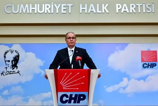 CHP'li Öztrak: Suriyelilerin ülkelerine dönmelerini sağlamak lazım CHP'li Öztrak: Suriyelilerin ülkelerine dönmelerini sağlamak lazım
