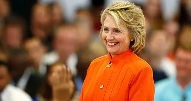 Clinton, Kennedy'nin hayali mektubunu paylaşarak Trump'a göndermede bulundu: Kafamı bozma, seni ararım Clinton, Kennedy'nin hayali mektubunu paylaşarak Trump'a göndermede bulundu: Kafamı bozma, seni ararım