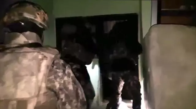 Çocukları dağa kaçırmak isteyen 8 kişi tutuklandı