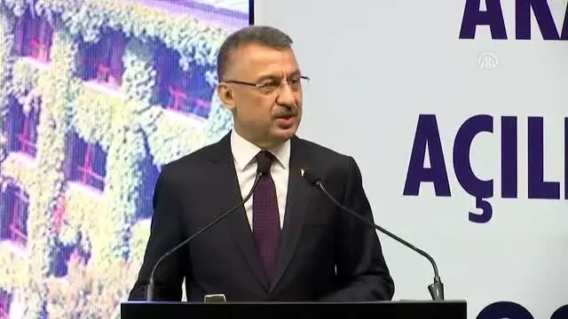 Cumhurbaşkanı Yardımcısı Oktay, Yıldız Teknik Üniversitesi akademik yıl açılış törenine katıldı Cumhurbaşkanı Yardımcısı Oktay, Yıldız Teknik Üniversitesi akademik yıl açılış törenine katıldı