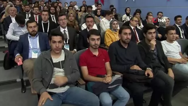 Gençlik ve Spor Bakanı Kasapoğlu Ombudsmanlı Topluluklarla buluştu Gençlik ve Spor Bakanı Kasapoğlu Ombudsmanlı Topluluklarla buluştu
