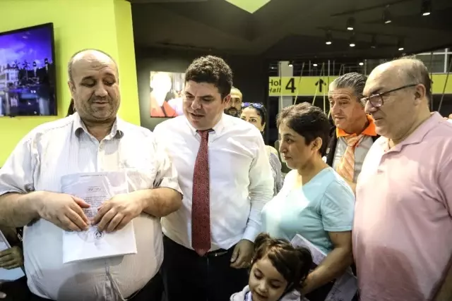 Görme engellilere özel olarak hazırlanan Nutuk'a Türkiye'den ilgi büyük