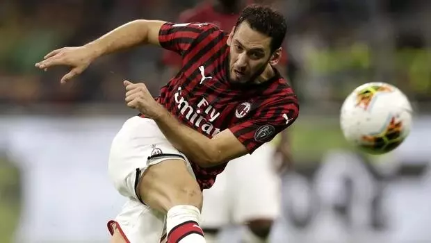 Hakan Çalhanoğlu'dan 1 gol, 1 asist