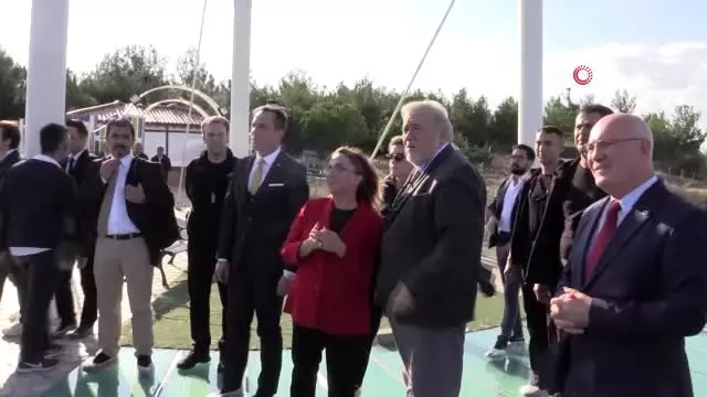 - İlber Ortaylı açılış dersi sonrası Uşak'ı gezdi - İlber Ortaylı açılış dersi sonrası Uşak'ı gezdi