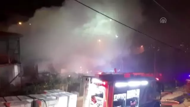 Gelinini dövdüğü için uzaklaştırma kararı çıkarılan kayınpeder bu defa ev yaktı Gelinini dövdüğü için uzaklaştırma kararı çıkarılan kayınpeder bu defa ev yaktı