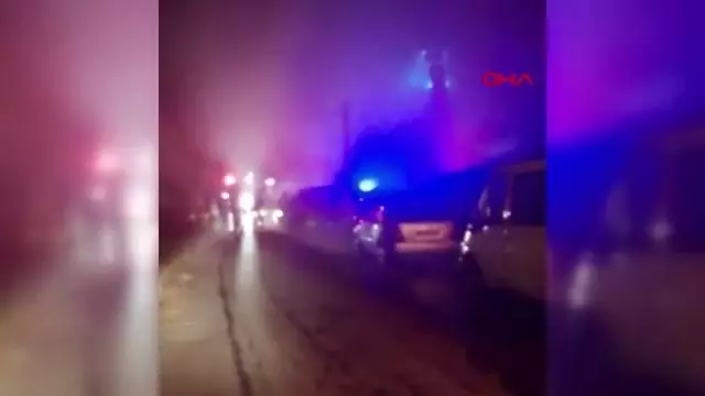 Kocaeli dövdüğü gelininin evini yaktı Kocaeli dövdüğü gelininin evini yaktı