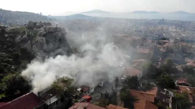 Maltepe'de çocuğun evde çakmakla oyunu kötü bitti Maltepe'de çocuğun evde çakmakla oyunu kötü bitti
