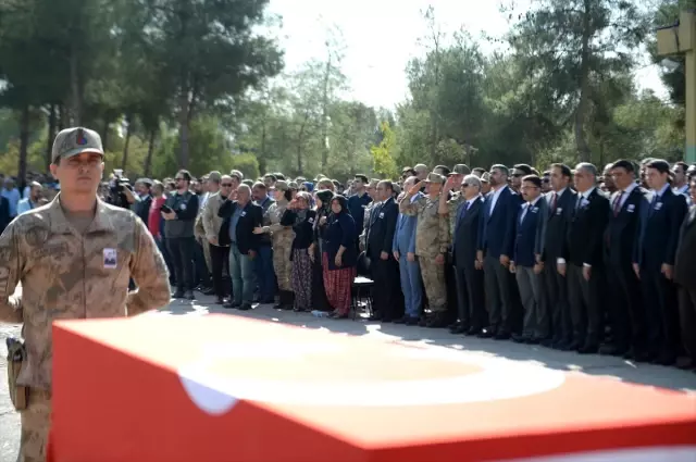 Mardin'de şehit asker için tören Mardin'de şehit asker için tören