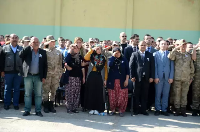 Mardin'de şehit asker için tören Mardin'de şehit asker için tören
