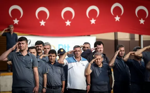 PTT çalışanlarından Barış Pınarı Harekatı'na destek PTT çalışanlarından Barış Pınarı Harekatı'na destek