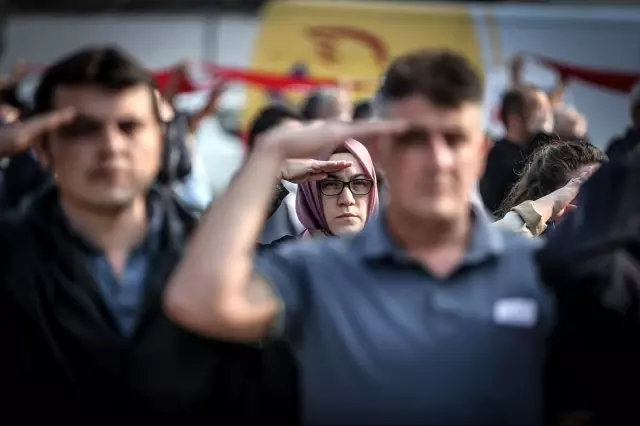 PTT çalışanlarından Barış Pınarı Harekatı'na destek PTT çalışanlarından Barış Pınarı Harekatı'na destek