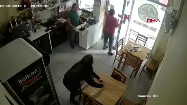 Rakip işletmeye biber gazlı, sopalı saldırı