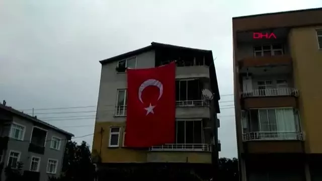 Samsun'a şehit ateşi düştü Samsun'a şehit ateşi düştü