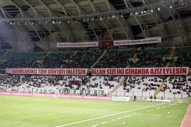 Süper Lig: Konyaspor: 0 - Yeni Malatyaspor: 1 (İlk Yarı) Süper Lig: Konyaspor: 0 - Yeni Malatyaspor: 1 (İlk Yarı)