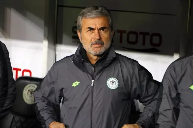 Süper Lig: Konyaspor: 0 - Yeni Malatyaspor: 1 (İlk Yarı) Süper Lig: Konyaspor: 0 - Yeni Malatyaspor: 1 (İlk Yarı)