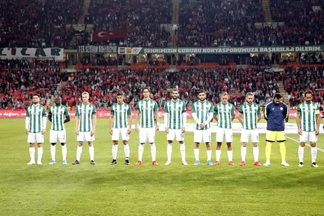Süper Lig: Konyaspor: 0 - Yeni Malatyaspor: 1 (İlk Yarı) Süper Lig: Konyaspor: 0 - Yeni Malatyaspor: 1 (İlk Yarı)