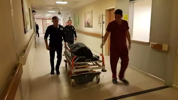 Tarlada öldürülen çiftçi toprağa verildi Tarlada öldürülen çiftçi toprağa verildi