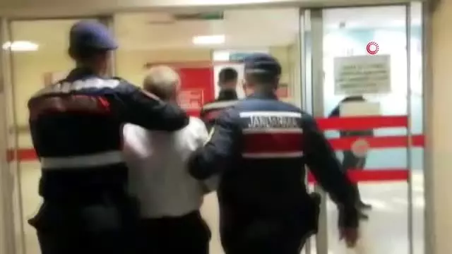 Tarlada tartıştığı şahsı öldüren zanlı tutuklandı Tarlada tartıştığı şahsı öldüren zanlı tutuklandı