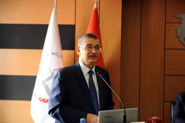 Tayvan Ankara Büyükelçisi'nden Kahramanmaraş'a 55 bilgisayar Tayvan Ankara Büyükelçisi'nden Kahramanmaraş'a 55 bilgisayar