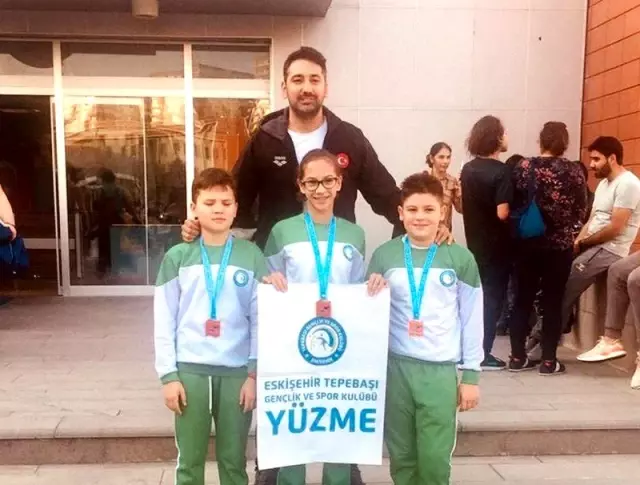 Tepebaşı'nın yüzücüleri finale gidiyor
