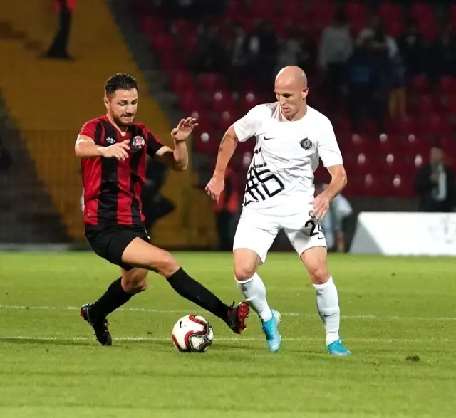 TFF 1. Lig: Fatih Karagümrük: 2 - Osmanlıspor: 0 TFF 1. Lig: Fatih Karagümrük: 2 - Osmanlıspor: 0