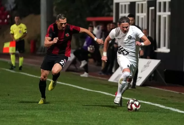 TFF 1. Lig: Fatih Karagümrük: 2 - Osmanlıspor: 0 TFF 1. Lig: Fatih Karagümrük: 2 - Osmanlıspor: 0