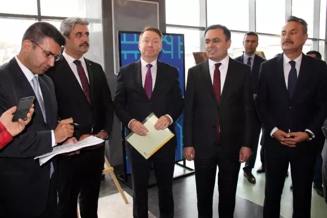 Yozgat'ta 'Avustralya'da Türk Kimliğinin ifadeleri' sergisi açıldı Yozgat'ta 'Avustralya'da Türk Kimliğinin ifadeleri' sergisi açıldı
