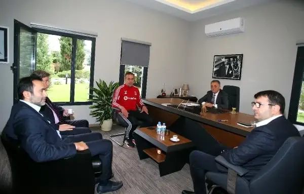 Ahmet Nur Çebi, Abdullah Avcı ile görüştü Ahmet Nur Çebi, Abdullah Avcı ile görüştü