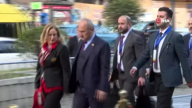 - Bakan Turhan, İpekyolu Forumu'na katılmak için Tiflis'e geldi - Bakan Turhan, İpekyolu Forumu'na katılmak için Tiflis'e geldi