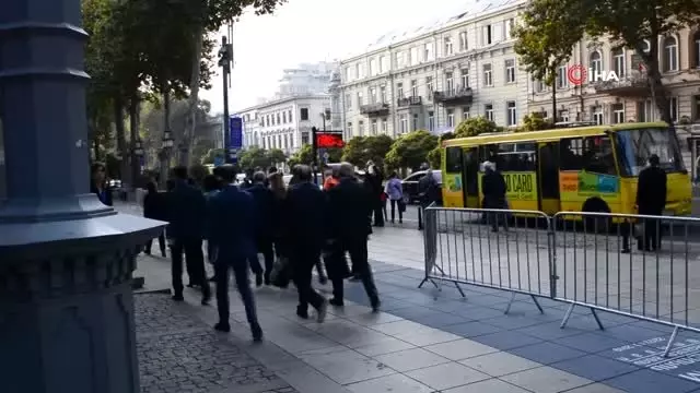 - Bakan Turhan, İpekyolu Forumu'na katılmak için Tiflis'e geldi - Bakan Turhan, İpekyolu Forumu'na katılmak için Tiflis'e geldi