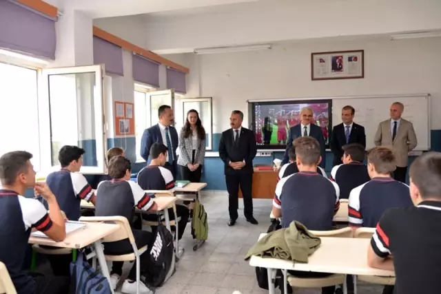 Bir günlüğüne vali olunca hayali gerçekleşti Bir günlüğüne vali olunca hayali gerçekleşti