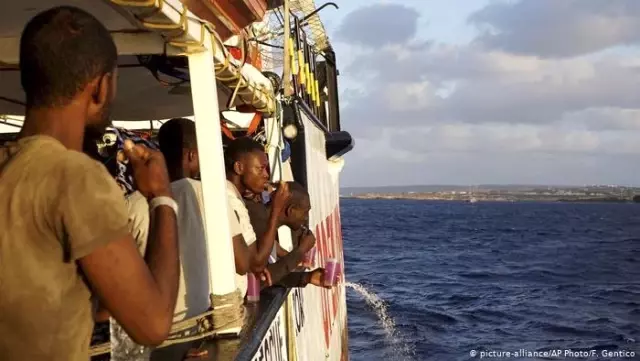 BM araştırması: Afrika'da iyi eğitimliler göç ediyor BM araştırması: Afrika'da iyi eğitimliler göç ediyor