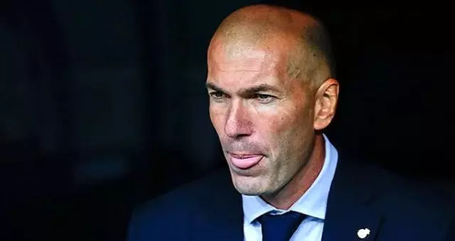 Galatasaray için flaş iddia: Zidane kabul etti, Dursun Özbek reddetti Galatasaray için flaş iddia: Zidane kabul etti, Dursun Özbek reddetti