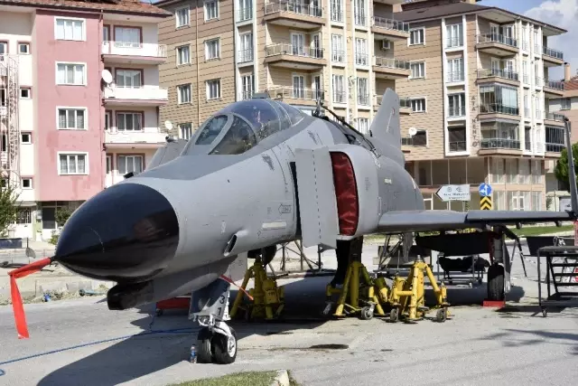 Gören bir daha bakıyor, gözlerine inanamıyor Gören bir daha bakıyor, gözlerine inanamıyor