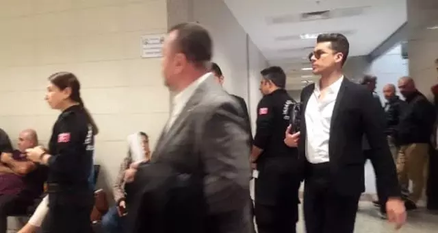 Kerimcan Durmaz, şarkıcı Arto’yu tehdit ettiği gerekçesiyle hakim karşısına çıkıyor