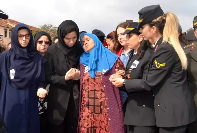 Samsun şehidini uğurladı Samsun şehidini uğurladı