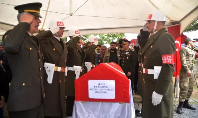 Samsun şehidini uğurladı Samsun şehidini uğurladı