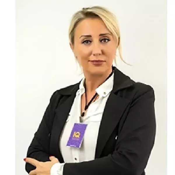 Selçuk Yöntem'i dolandıran kadın emlakçı 4 yıl hapis cezası aldı