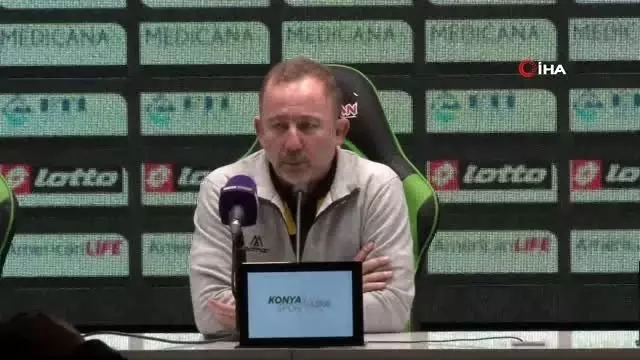 Sergen Yalçın: 'Tek konsantrasyonumuz oynadığımız her müsabakayı kazanmak' Sergen Yalçın: 'Tek konsantrasyonumuz oynadığımız her müsabakayı kazanmak'
