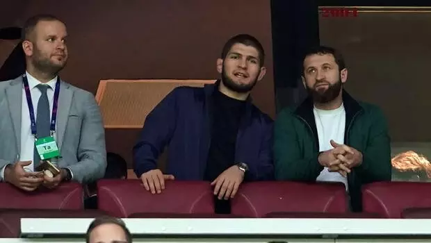 TT Stadı'nda sürpriz isim! Khabib Nurmagomedov TT Stadı'nda sürpriz isim! Khabib Nurmagomedov
