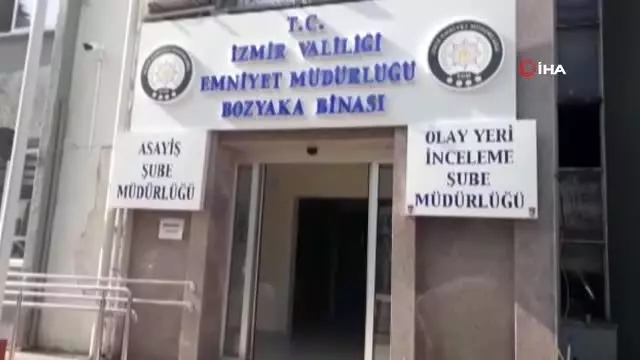 Üvey kardeşini bıçakla öldürmüştü, adliyeye sevk edildi Üvey kardeşini bıçakla öldürmüştü, adliyeye sevk edildi