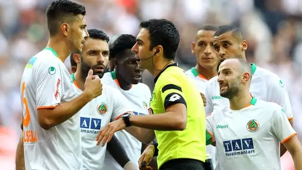 VAR olmasaydı puan durumu... (8. hafta)