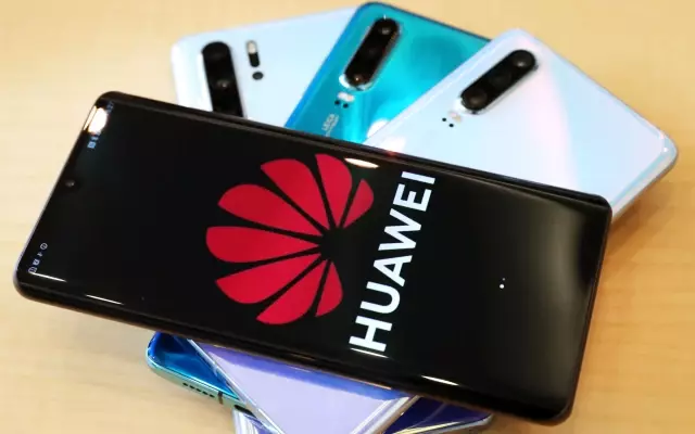 ABD yasağına karşın Huawei gelirini yüzde 24 artırdı ABD yasağına karşın Huawei gelirini yüzde 24 artırdı