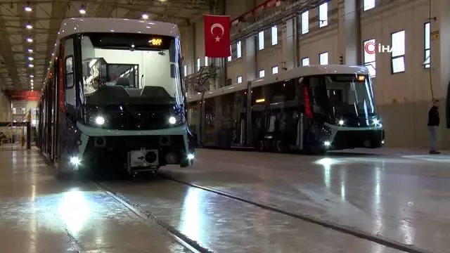 Bakan Varank: 'Belediyeler yerli üretimi tercih etmeli' Bakan Varank: 'Belediyeler yerli üretimi tercih etmeli'