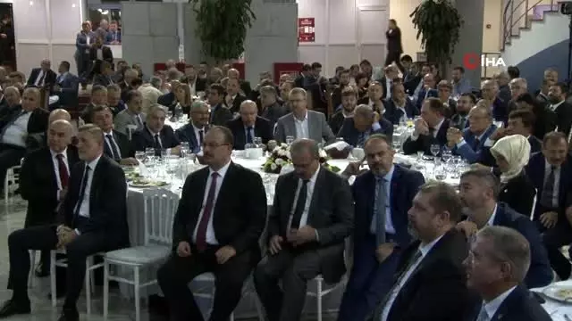 Bakan Varank: 'Bu harekat sadece sınırımızda değil Türkiye ekonomisinde de güvenli bir alan... Bakan Varank: 'Bu harekat sadece sınırımızda değil Türkiye ekonomisinde de güvenli bir alan...