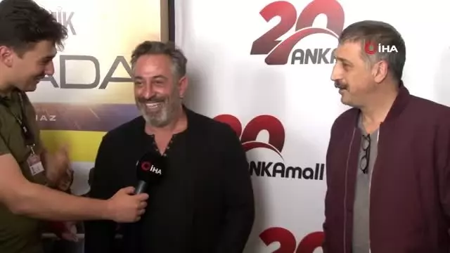 Cem Yılmaz Karakomik filmlerinin Ankara galasında Cem Yılmaz Karakomik filmlerinin Ankara galasında
