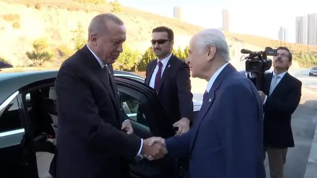Cumhurbaşkanı Erdoğan, Bahçeli'yi ziyaret etti (2)